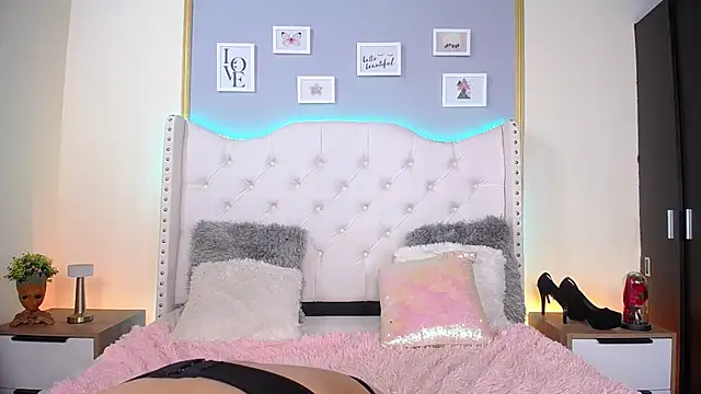 dante ferraraa online show from March 26, 9:24 pm