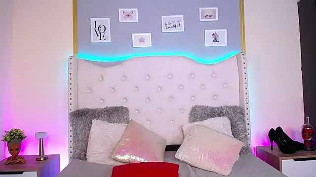 dante ferraraa online show from December 4, 11:15 pm