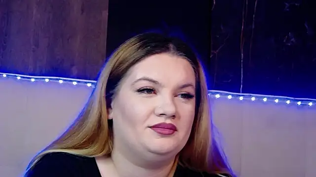 MelanieBrownn online show from February 7, 7:16 am