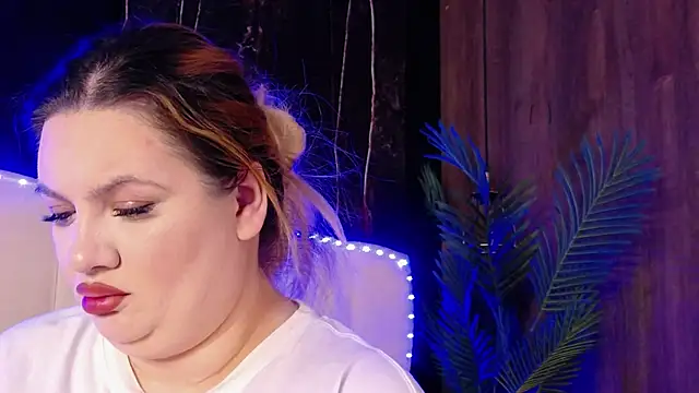 MelanieBrownn online show from February 28, 6:24 am