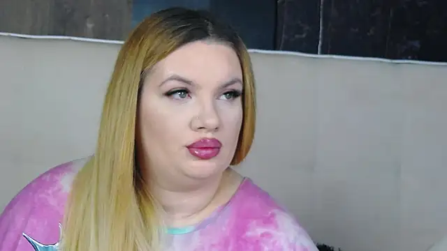 MelanieBrownn online show from January 17, 7:23 am