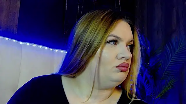 MelanieBrownn online show from February 10, 6:34 am