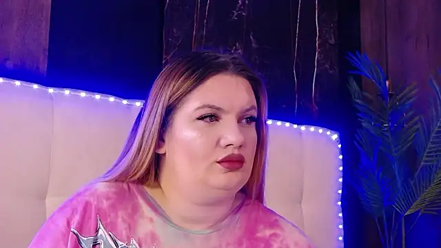 MelanieBrownn online show from March 5, 6:10 am