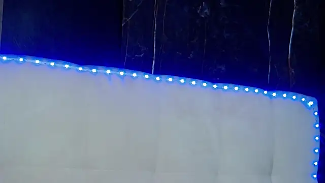 MelanieBrownn online show from April 12, 5:54 am