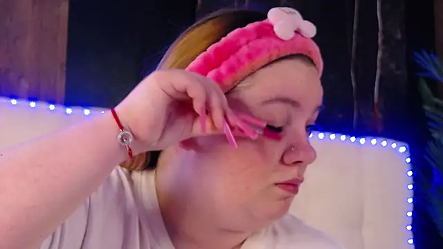 MelanieBrownn online show from March 10, 5:33 am