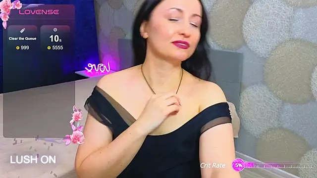 Snapshot of Roxyy_Star chatting on March 18, 1:01 pm Roxyy Star online show from March 18, 1:01 pm