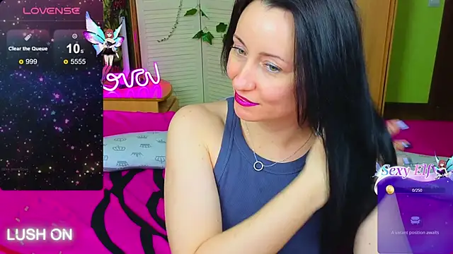 Snapshot of Roxyy_Star chatting on February 3, 11:53 am Roxyy Star online show from February 3, 11:53 am