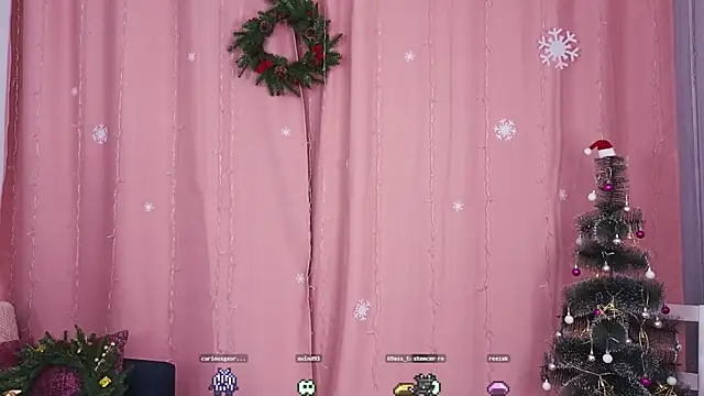 KimWilli online show from December 15, 7:21 pm