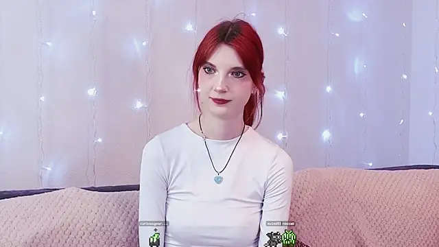 KimWilli online show from December 22, 4:17 pm