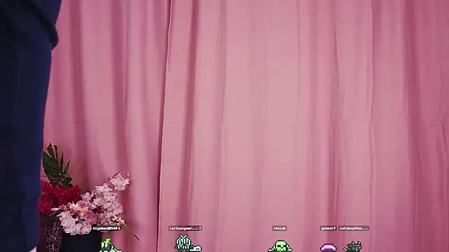 KimWilli online show from January 5, 10:08 pm