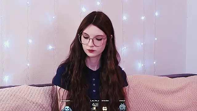 KimWilli online show from January 18, 10:17 pm