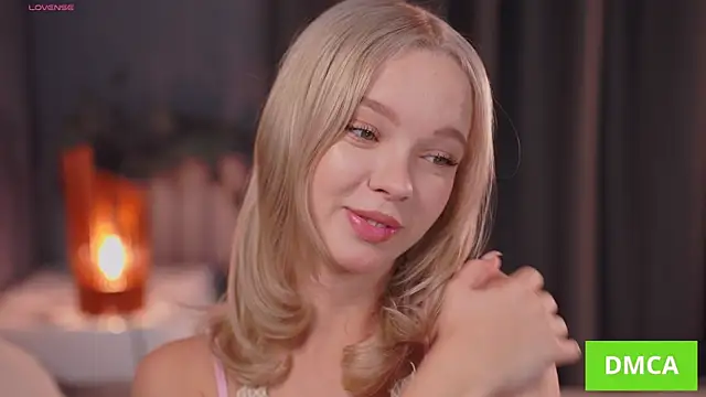 Snapshot of _AlinaBailey chatting on October 9, 8:15 am AlinaBailey online show from October 9, 8:15 am