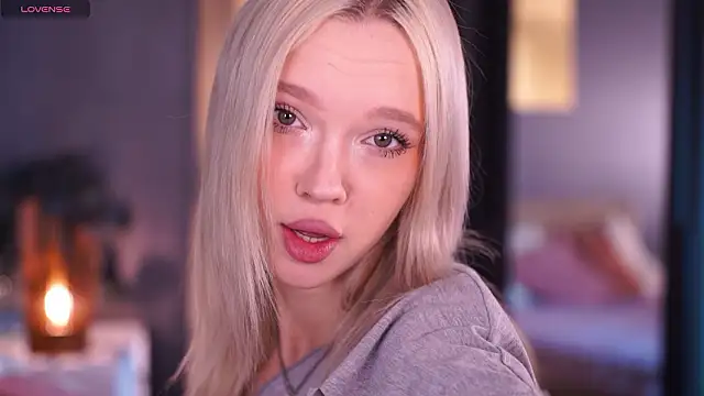  AlinaBailey online show from March 8, 8:17 am