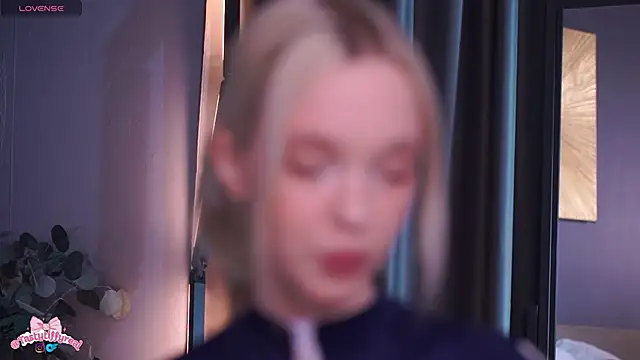  AlinaBailey online show from March 13, 10:31 am