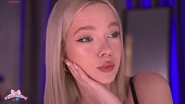  AlinaBailey online show from February 23, 7:53 am