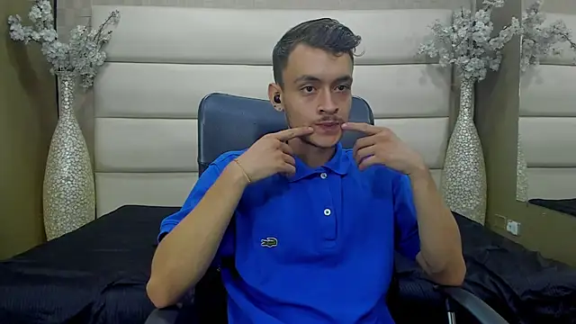 Desmon Clark online show from March 9, 12:42 am