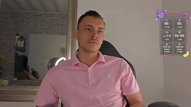 Desmon Clark online show from September 30, 11:22 pm