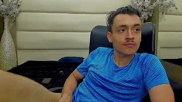 Desmon Clark online show from March 11, 7:14 am