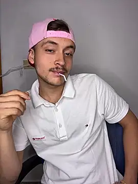 Desmon Clark online show from March 30, 9:38 pm