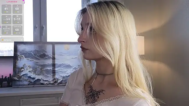 Naughty  Couplles online show from February 27, 3:07 am