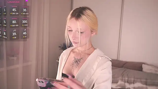 Naughty  Couplles online show from February 13, 4:07 pm