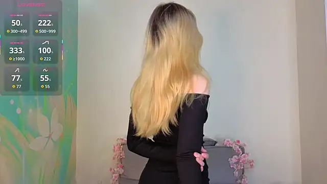 Naughty  Couplles online show from September 12, 3:39 am