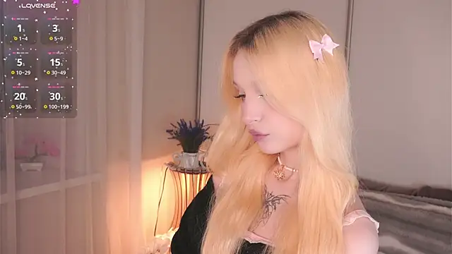 Naughty  Couplles online show from February 5, 4:14 pm