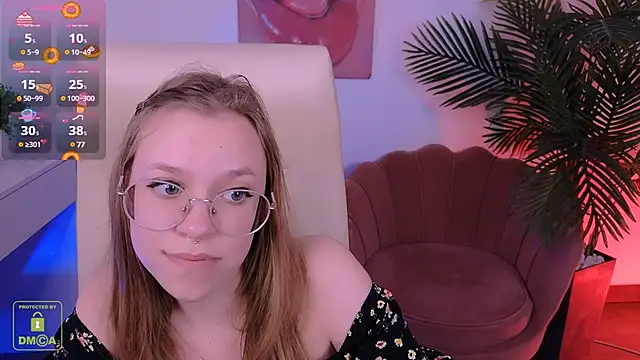 LayriantaVee online show from March 14, 10:29 am