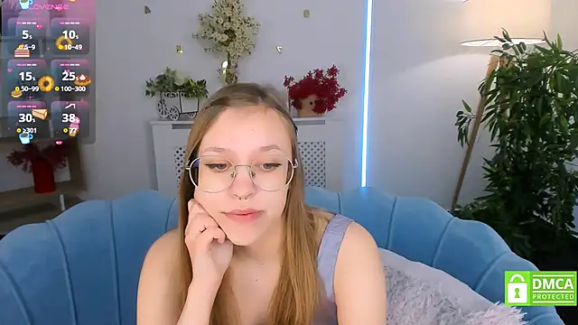 LayriantaVee online show from February 27, 7:30 am