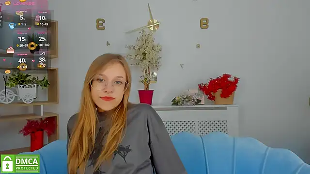 LayriantaVee online show from September 21, 6:18 am