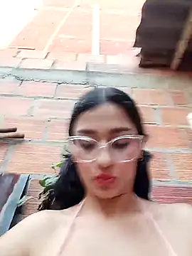 Snapshot of Ary-18 chatting on November 19, 1:44 pm Ary-18 online show from November 19, 1:44 pm