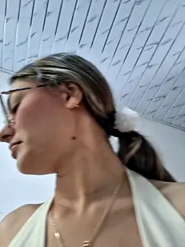 Ary-18 online show from February 14, 1:44 pm