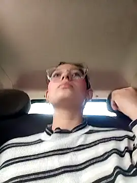 Snapshot of Ary-18 chatting on November 26, 1:55 pm Ary-18 online show from November 26, 1:55 pm