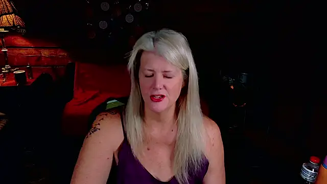 AliceHarlot online show from December 3, 5:19 am