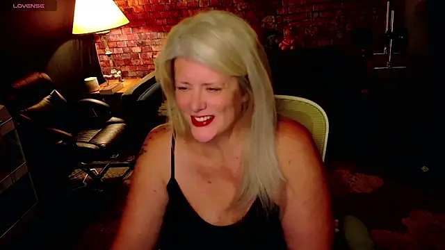 AliceHarlot online show from February 24, 3:29 am