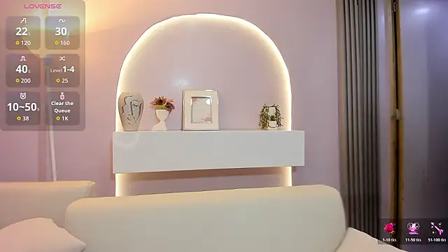 Sensual Sophie  online show from March 26, 11:19 am