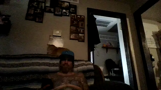 clitstitsandbongrips online show from October 5, 8:54 pm