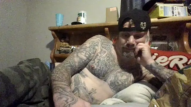 clitstitsandbongrips online show from September 22, 9:10 pm