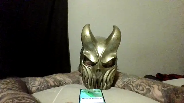 clitstitsandbongrips online show from October 20, 5:42 am