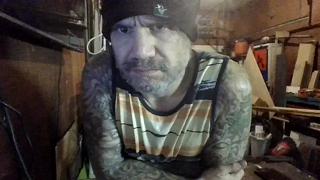 clitstitsandbongrips online show from November 16, 12:43 pm