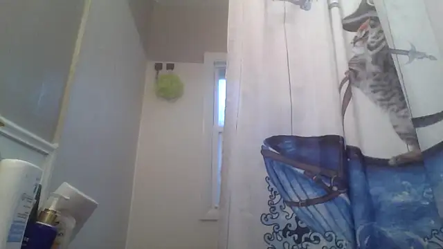 clitstitsandbongrips online show from October 7, 11:39 pm