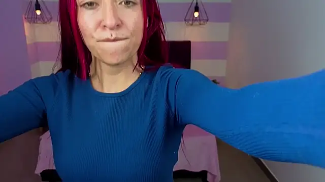 Scarlett  bell online show from July 8, 1:23 pm