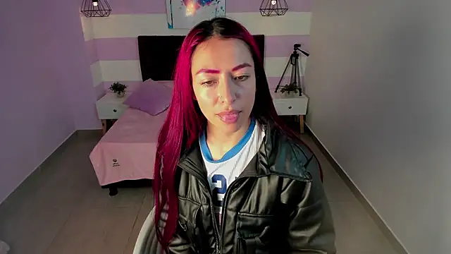 Scarlett  bell online show from November 29, 1:11 pm