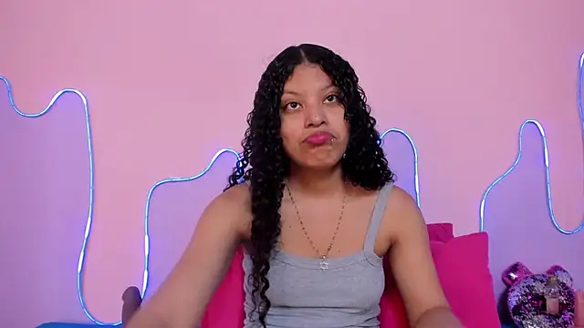 Mingie Rouse online show from July 8, 3:08 am
