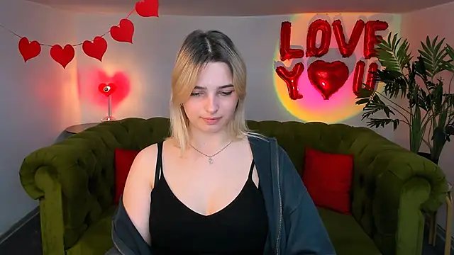 Snapshot of tendermeow chatting on March 18, 4:17 pm tendermeow online show from March 18, 4:17 pm