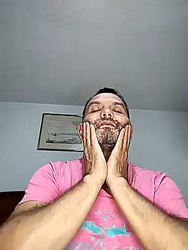 RogueTraveler online show from September 29, 3:57 am