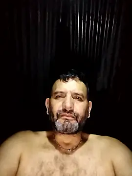 RogueTraveler online show from January 11, 4:52 am