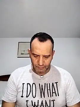 RogueTraveler online show from September 18, 2:58 am