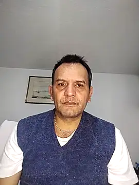 RogueTraveler online show from October 28, 3:07 am