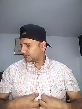 RogueTraveler online show from October 20, 3:30 am